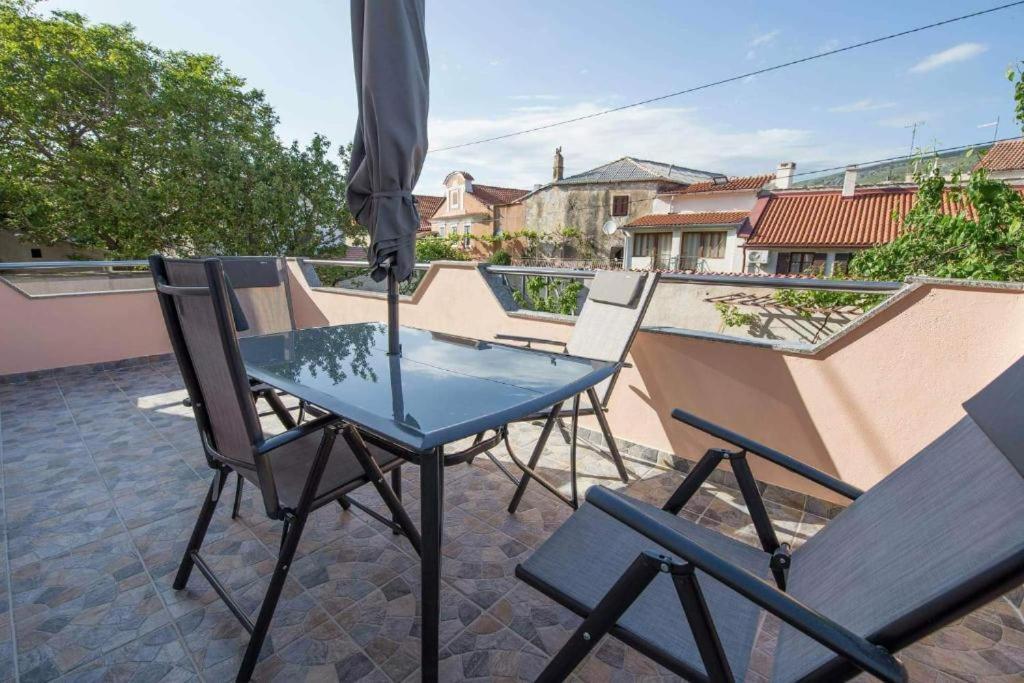 Apartman Pod Nehajem Apartment เซนญ์ ภายนอก รูปภาพ